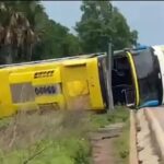 GRAVE ACCIDENT À TCHATCHOU : Plusieurs blessés après le renversement d’un bus de voyageurs